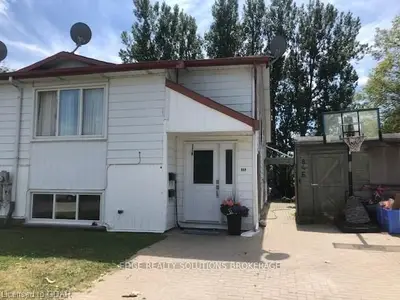 846 Gzowski Street, Centre Wellington, On N1m 3l4