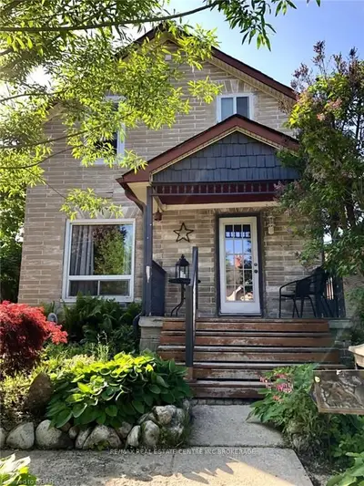 195 Hill Street E, Centre Wellington, On N1m 1h1
