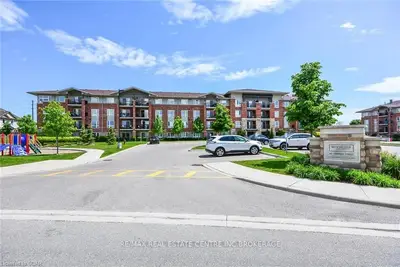 60 Lynnmore Street 101, Guelph, On N1l 0e8