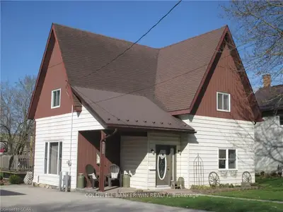 165 Fergus Street S, Wellington North, On N0g 2l0