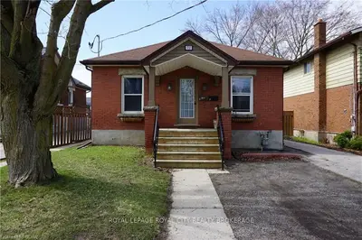 72 Alma Street N, Guelph, On N1h 5x1
