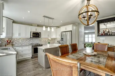 66 Eastview Road No. 25, Guelph, On N1e 0n1