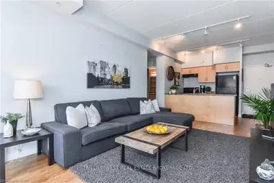5 Gordon Street 301, Guelph, On N1h 4g8