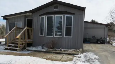 57 First Avenue, Wellington North, On N0g 2k0