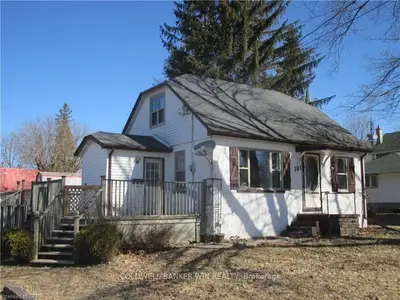 181 Grant Street, Wellington North, On N0g 2l3
