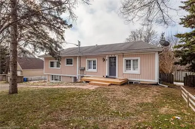 186 Watson Pkwy N Parkway, Guelph, On N1e 7k5