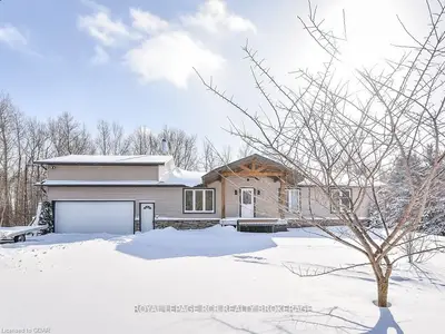8207 Line 12, Wellington North, On, N0g 1n0