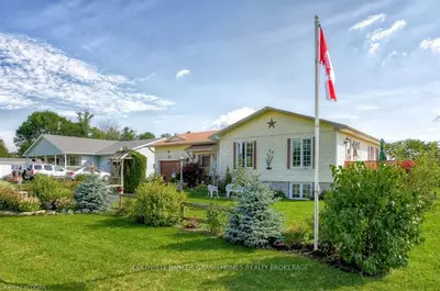11-8751 9th, Wellington North, On, N0g 2k0