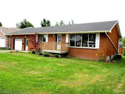 241 Domville Street, Wellington North, On N0g 1a0