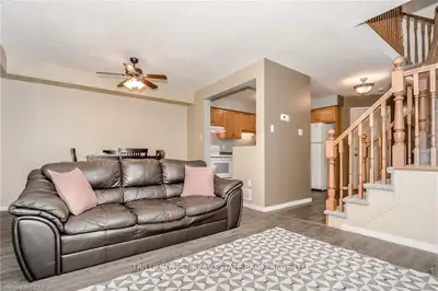 240 London Road W 64, Guelph, On N1h 8n8