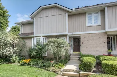 106 Woodlawn Road E 2, Guelph, On N1e 1b7