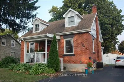 290 Garafraxa Street E, Centre Wellington, On N1m 1e1