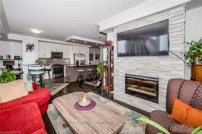 150 Wellington Street E 906, Guelph, On N1h 0b5