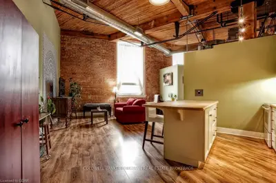 26 Ontario Street 111, Guelph, On N1e 7k1