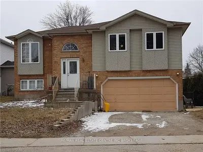 274 Highland Road, Centre Wellington, On N1m 3n9
