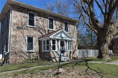 140 Frederick Street W, Wellington North, On N0g 1a0