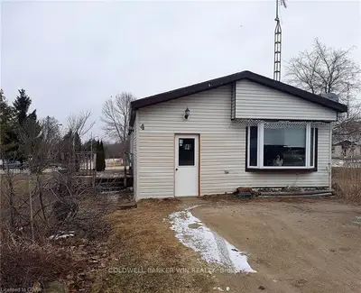 4 Hill Crescent, Wellington North, On N0g 2k0