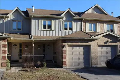 302 College Avenue W 133, Guelph, On N1g 4t6