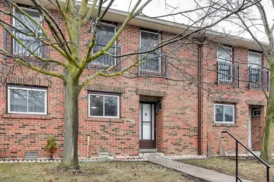 201 Silvercreek Parkway North Parkway N 48, Guelph, On N1h 3t4
