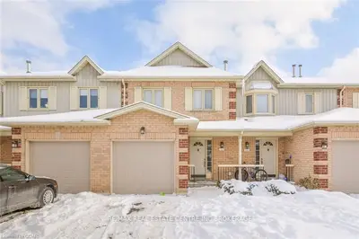 302 College Avenue W 134, Guelph, On N1g 4t6