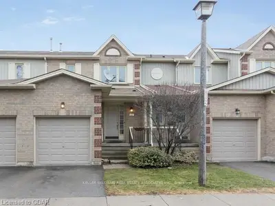 302 College Avenue W 184, Guelph, On N1g 4t6