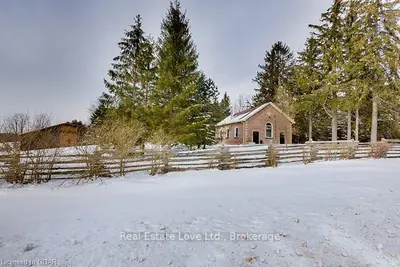 8866 Wellington Rd 22, Erin, On, L0n 1n0