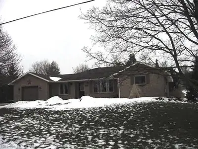 460 Clyde Street, Wellington North, On N0g 2l3