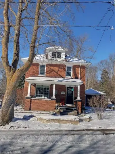 135 Durham Street E, Wellington North, On N0f 2l2