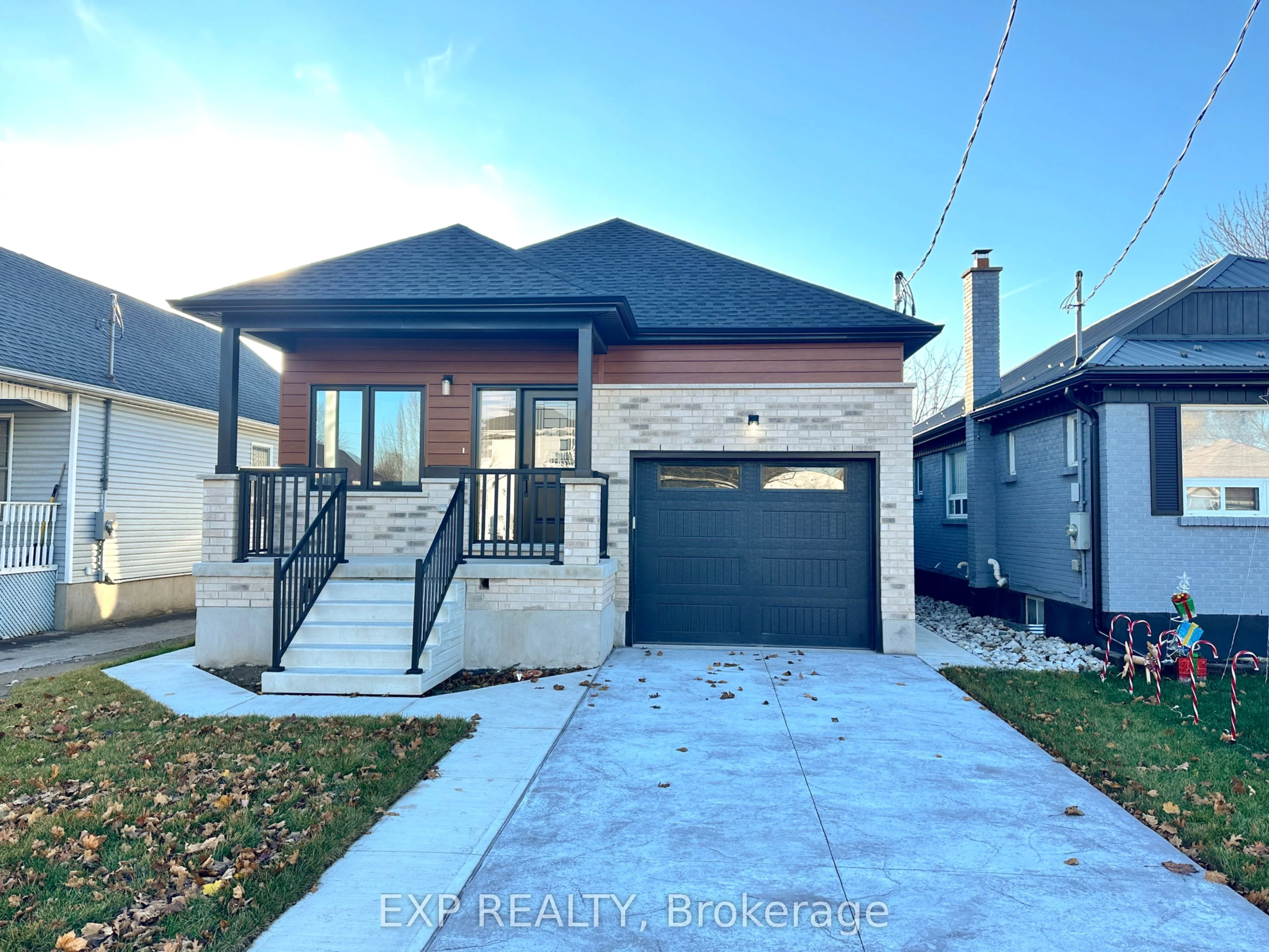 53 Giles Street, London East, On N5z 2v5