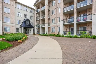1077 Gordon Street 114, Guelph, On N1l 1h2