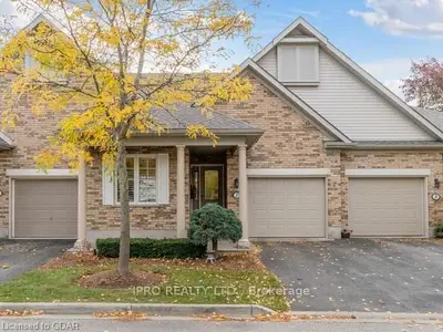 7 Amberwood Lane, Guelph, On N1g 4x7