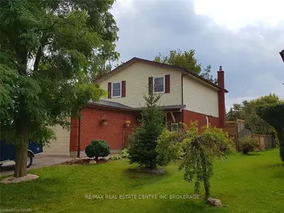 845 Annandale Lane, Centre Wellington, On N1m 3k5