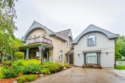 498 St David Street N, Centre Wellington, On N1m 2k2