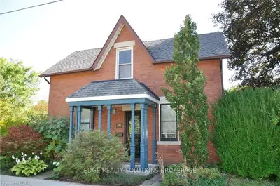141 Church Street, Centre Wellington, On N0b 1s0