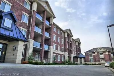 1440 Gordon Street 220, Guelph, On N1l 1c8