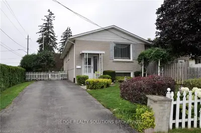 115 Forfar Street E, Centre Wellington, On N1m 1b3