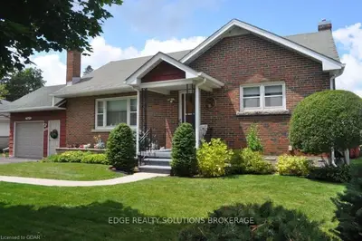 321 Garafraxa Street E, Centre Wellington, On N1m 1e4