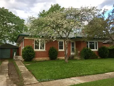 24 Rosewood Avenue, Guelph, On N1h 5z9