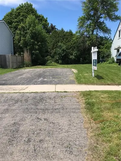 93 Fife Road, Guelph, On N1h 6x9