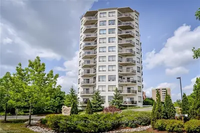 60 Wyndham Street S 212, Guelph, On N1e 7h7