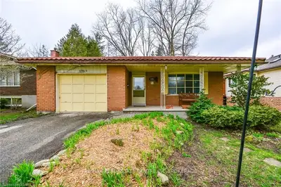 175 Albert Street E, Centre Wellington, On N1m 1x7