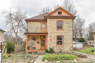 16 Jardine Street, Cambridge, On N3c 1p8