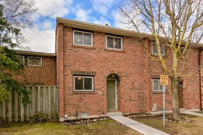201 Silvercreek Parkway N 45, Guelph, On N1h 3t4