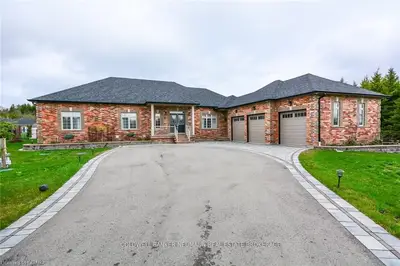 9504 Wellington 124 Road, Erin, On N0b 1t0