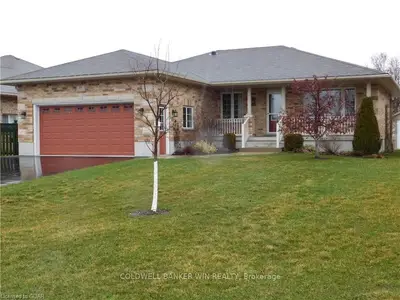 236 Wendy's Lane, Wellington North, On N0g 2l2