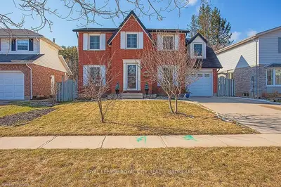 205 Elmira Road S, Guelph, On N1k 1r2