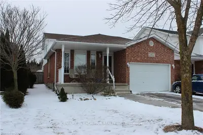 127 Bellamy Crescent, Centre Wellington, On N1m 3s7