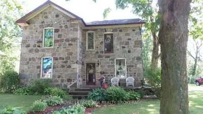 121 Isabella Street, Wellington North, On N0g 1a0