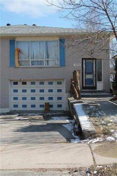 102 Sanderson Drive, Guelph, On N1h 7l9