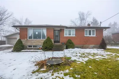 8 Macdonald Street, Centre Wellington, On N0b 1s0